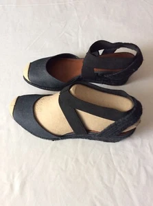 Bernardo Brand New Blue Canvas Platform Wedge Espadrille Scandals Sz 7.5 M - Picture 1 of 12