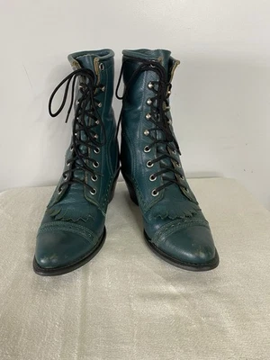 Bota Capezio Kiltie Talla 7M Foto 1 de 4