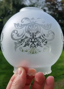 Ancien petit Globe en cristal pour Lampe a Huile, et applique à ressort. - Photo 1/4