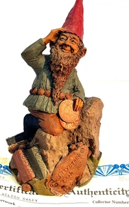 GREYBEARD 1987 Thomas Clark Gnome Cairn Studio Figurine Cert Auth CHRISTMAS - Picture 1 of 5
