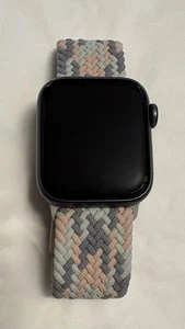 Apple Watch SE GPS 40mm Smartwatch Midnight, WatchOS - Bild 1 von 6