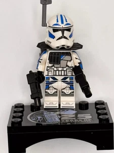 LEGO Star Wars Clone ARC Trooper Fives minifigure (sw1329) with stand - Picture 1 of 2