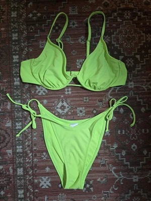 Bikini para mujer Xhilaration, top XL verde neón, parte inferior M Foto 1 de 4