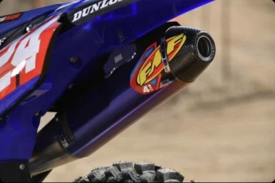 Silenciador sin cordones FMF 4.1 RCT 2018-2022 Yamaha YZ450F titanio carbono 044445 Foto 1 de 4