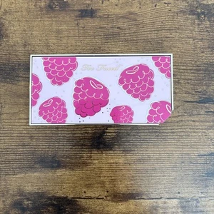 TOO FACED Tutti Frutti RAZZLE DAZZLE BERRY Eyeshadow Palette 0.21 oz NIB - Picture 1 of 3