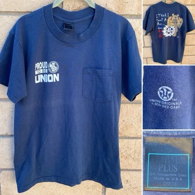 Camiseta Vintage Orgulhosa de Ser Union Association Of Machinists Bolso Aeroespacial G - Imagem 1 de 4