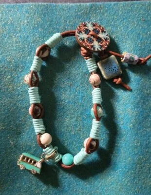 Pulsera VW Charm Hecha a Mano Cuentas de Piedras Gemas Cuero Envoltura Pulsera Cierre de Botón  Foto 1 de 4