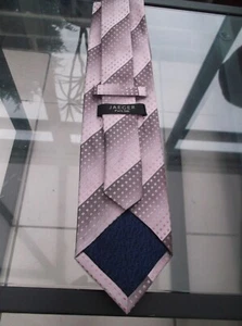 JAEGER CORBATA SEDA NUEVA COSIDA A MANO - Imagen 1 de 3