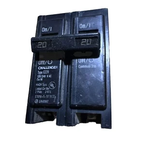 CHALLENGER CIRCUIT BREAKER 2 POLE, 20 AMP, C220 120/240 - Picture 1 of 5