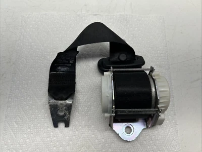 Retractor de cinturón de seguridad trasero izquierdo OEM 2008 2009 2010-2015 Land Rover LR2 34029773A Foto 1 de 4