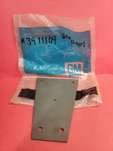 1968-1982 CORVETTE Body Mount #1 Firewall Bracket Reinforcement NOS GM 3911109 - Picture 1 of 5