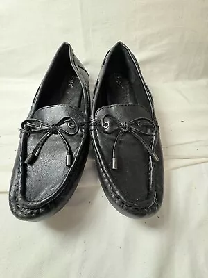 B.o.c Moccasins Loafers Men's Size 8.5 Black Comfort Slip On with Bow Detail - Image 1 of 4