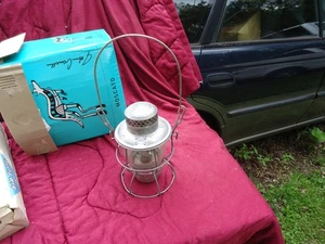 Adlake KERO NPRY Railroad Lantern Northern Pacific - Picture 1 of 8