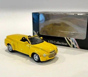 2003 Chevrolet SSR Cabrio in YELLOW - 1:72 Chevy YatMing Cararama Road Signature - Picture 1 of 3