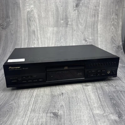 Pioneer PD-207 CD Player Vintage Great Sound 1bit Direct Linear Conversion Black - Image 1 of 4