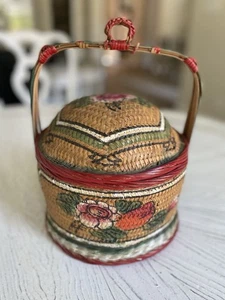 Asian Vintage Chinese Hokkien Teochew Wedding Basket  Rattan Hakka Floral Motif  - Picture 1 of 11