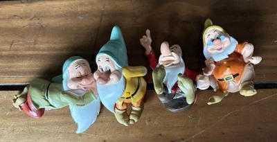 4 个迪士尼七个小矮人花盆坐垫架衣架 — 第 1/4 张图片