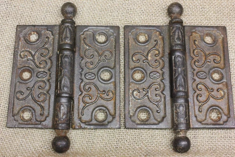 2 Old Door Hinges 3 1/2 X 3 1/2” Cannon Ball Top Clean Vintage Cast Iron Target Cover