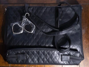 Signature Club A Black Make-Up or Jewelry Travel Bag - Picture 1 of 6