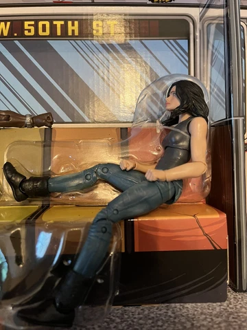 Marvel Legends SDCC 2018 JESSICA JONES Defenders Subway Set Cover