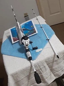 New Spincast Fishing Rods And Reel Abu García IKE DUDE 5'6"MÉDIUM 6'12LB - Picture 1 of 16