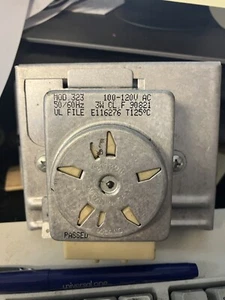 GE DOUBLE OVEN LATCH MOTOR PART# E116276 - Picture 1 of 2