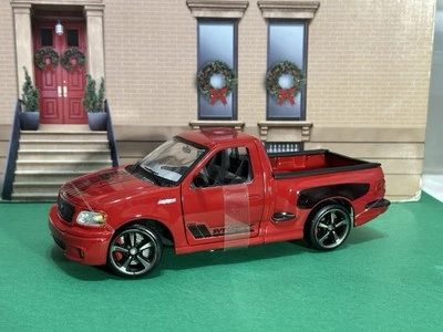 1:21 Ford F-150 SVT Lightning Custom - Image 1 of 4