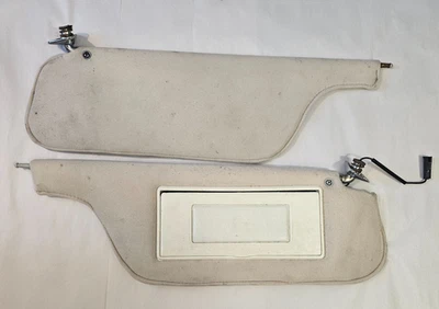 Cadillac 1977-79 sedán Deville parasoles par varilla retenedor clip luz espejo retrovisor Foto 1 de 4