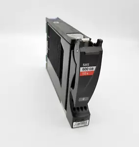EMC 005049202 600 GB 10K 1/MIN 2,5"" SAS 520 BPS Festplatte mit 3,5"" Adapterfach - Bild 1 von 5