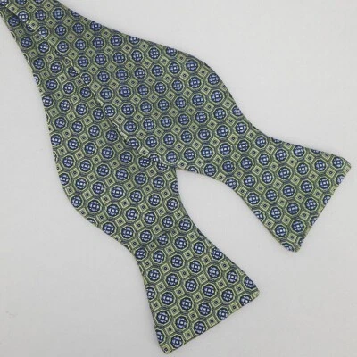 JOHN W. NORDSTROM Verde Azul MEDALLONES Tejido Seda Pajarita Italia Nuevo con Etiquetas Foto 1 de 2