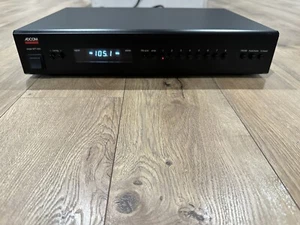 Adcom GFT-555 Am/FM Stereo Tuner - Picture 1 of 5