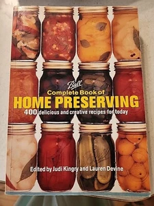 Ball Blue Book Guide To Home Canning, Freezing & Dehydration Paperback - Imagen 1 de 7