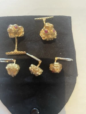 Juego de Vestido David Webb León Dorado y Rubí Foto 1 de 2