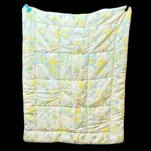 Vtg Baby Crib Comforter Bedding Patchwork Design Pastel Pink Blue Yellow 32 x 42 - Picture 1 of 9