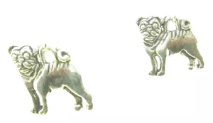 Nuevos Pendientes Colgantes Pequeños de Dos Caras PUG Cachorro Perro Tono Plateado 1,25" de Largo - Imagen 1 de 3