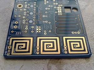 FM PLL RDVV PCB Breitband NoTUNE 87,5-108 MHz 0-6 W Broadcast (Moutoulos™) V2 - Bild 1 von 8