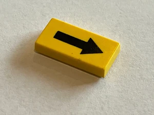 LEGO Yellow tile ref 3069bpx14 / Set 4990 8538 6399 6339 1351 1352 - Foto 1 di 1