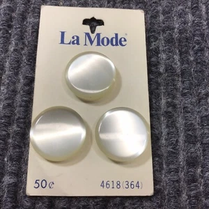 Vintage La Mode 3 Sewing Buttons Pearlescent white Round 7/8” Shank NOS - Picture 1 of 5