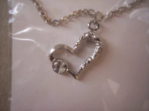 5 Stück Eternity Forever Modeschmuck Halsketten verschiedene Anhänger 16 Zoll - Bild 1 von 1