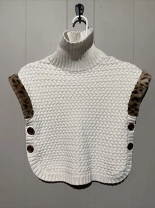 Aspen Kids EUC Juniors Cream Poncho Turtleneck Size Med 31x18” SS A5/2 - Picture 1 of 9