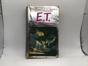 E.T. The Extra-Terrestrial by William Kotzwinkle 1982 PB Based on Spielberg Film - Picture 1 of 4