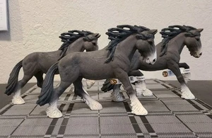 Draft Horse Schleich Animal Toys Vintage Vaulted Brand New Mint Condition Tagged - Picture 1 of 1