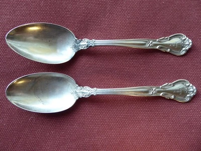 Juego de 2 cucharas Chantilly de plata de ley de Gorham, 1895, 5 3/4", Foto 1 de 4