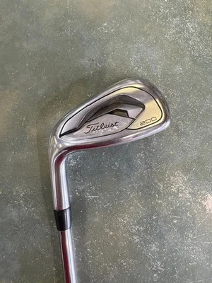 Titleist T200 9 iron single - Image 1 of 4