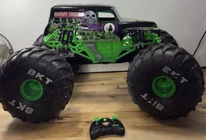 Monster Jam Mega Grave Digger 1:6  All-Terrain Monster Truck Remote Tested - Picture 1 of 23