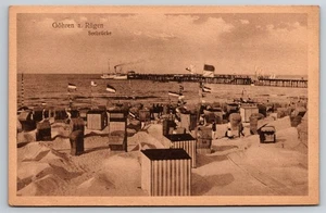 Haubenstrandkörbe & Seebrücke, Göhren Resort, Rügen, Deutschland AK - Bild 1 von 4