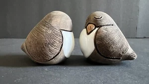 CASALS PERU Set Of 2 VTG Pottery Clay Brown And White Handmade Peace Doves - Picture 1 of 5