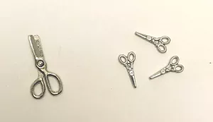paire de ciseaux , ou lot de trois paires pour maison de poupée, vitrine M5 - Imagen 1 de 3