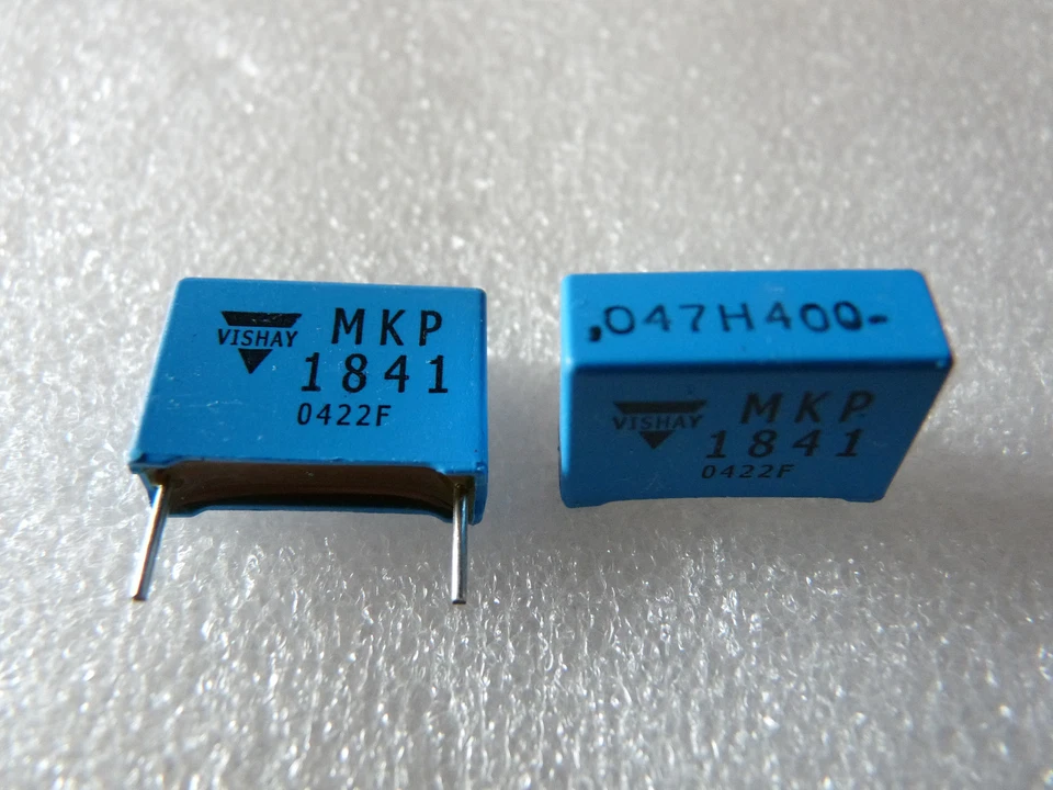 2 condensateurs 0,047uF 47nF 400V 2,5% Vishay MKP1841