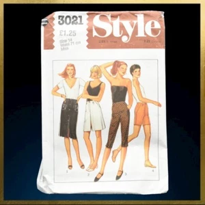 Style Sewing Pattern 2992 • Set of 3 Pleated Skirts • Size 14 (Waist 28 Hips 38) - Picture 1 of 3